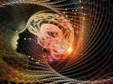 Dowiedz się, jak uważność zmienia życie i odkryj praktyczne sposoby na jej wprowadzenie. Poznaj korzyści mindfulness dla zdrowia, relacji.